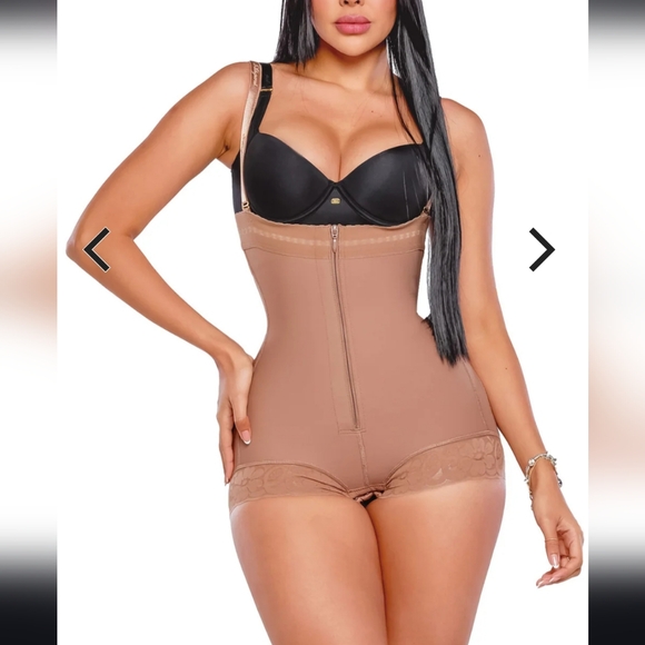 Stagmi Best Shapewear Dress Bodysuit Hip Pad Shape Wear Girdle Full Body NEW! - Picture 1 of 7